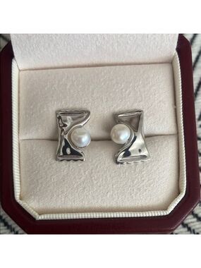 Elegant Silver Candy Pearl Earrings
